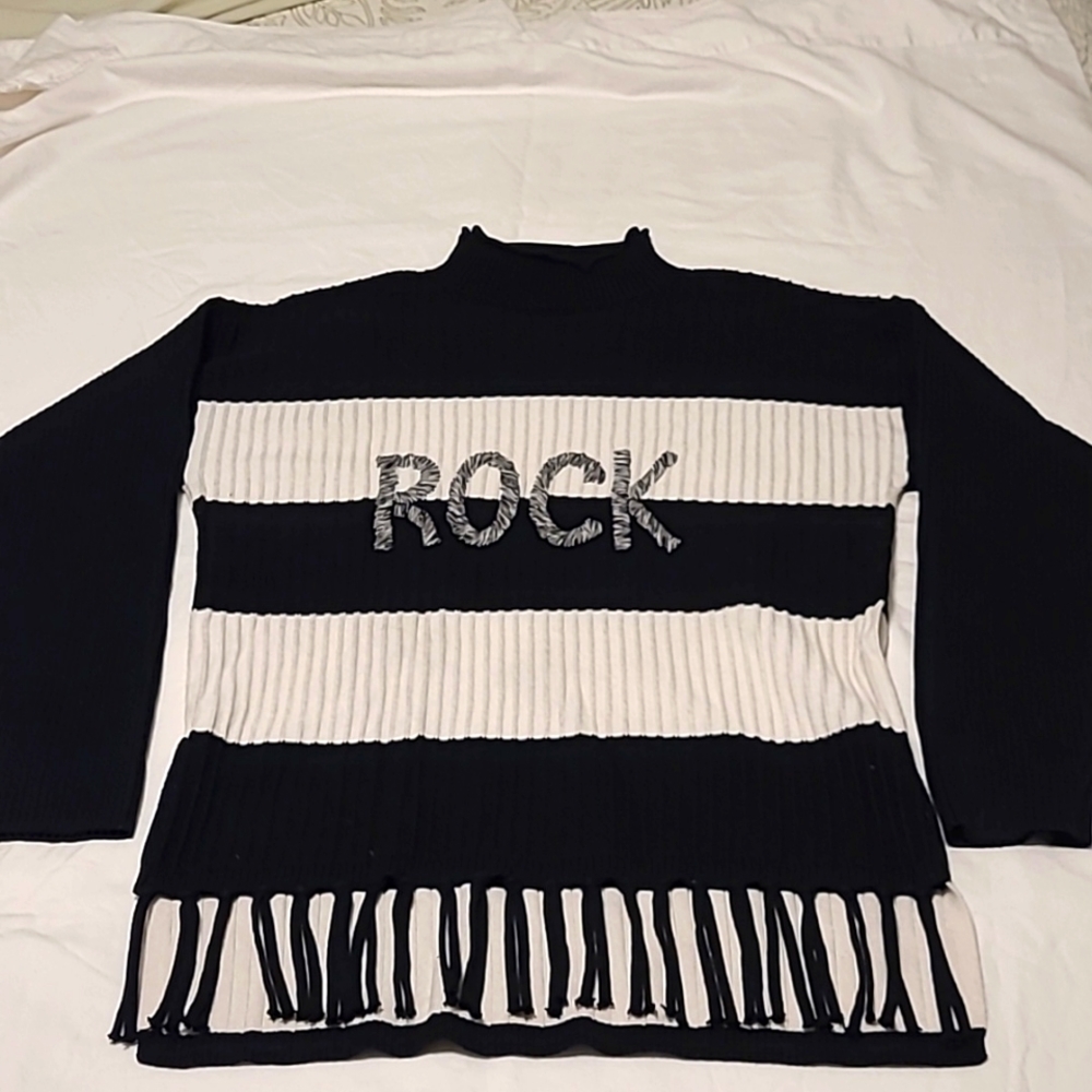Gabby Isabella ROCK Turtleneck Sweater With Fringe Size XS - Picture 11 of 12